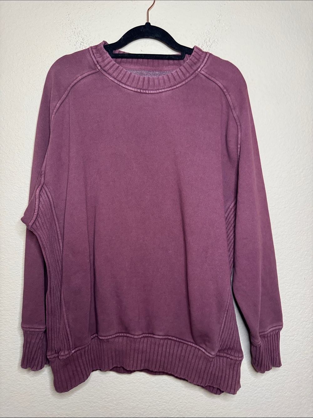 Aerie Women’s Oversized Crewneck Sweatshirt in Mauve Size XS